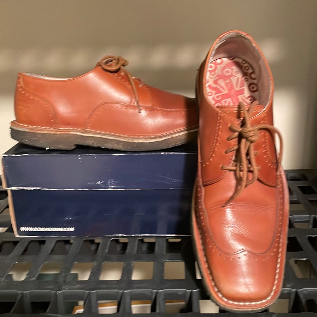 Ben Sherman Cognac Leather Casual Wingtips.